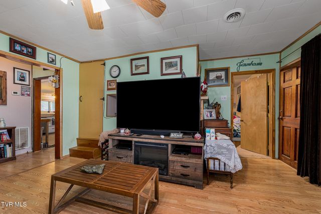 154 Stockton Road, Chuckey, TN 37641