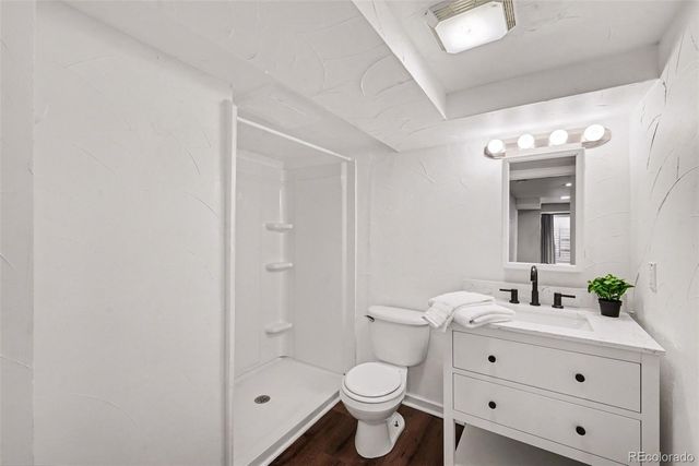 2957 S Fox Street, Englewood, CO 80110