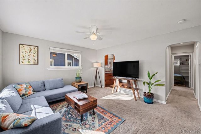 2957 S Fox Street, Englewood, CO 80110