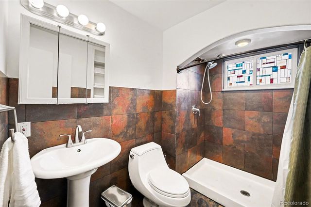 2957 S Fox Street, Englewood, CO 80110