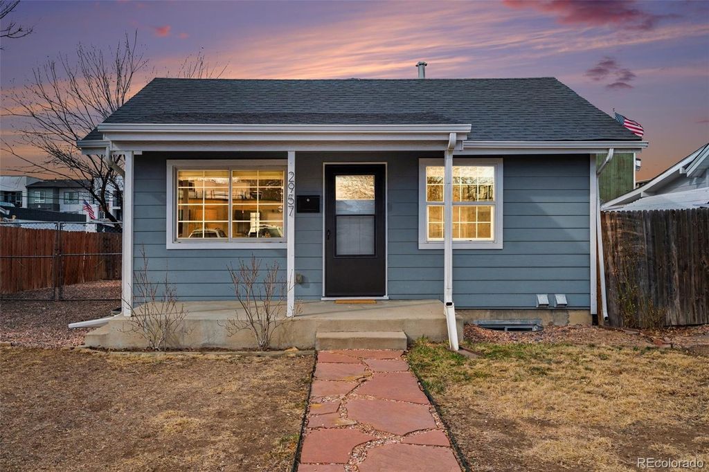2957 S Fox Street, Englewood, CO 80110