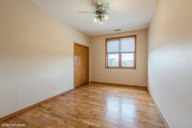 3932 S Lake Park Avenue 2N, Chicago, IL 60653