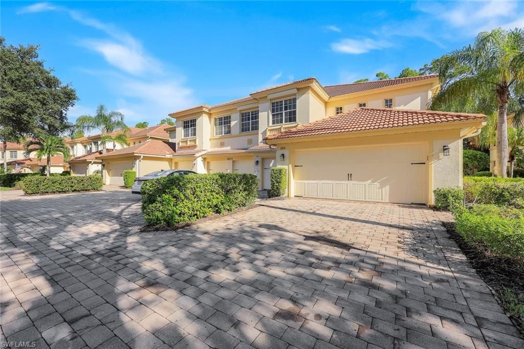 26413 Lucky Stone RD 202, BONITA SPRINGS, FL 34135 — exterior