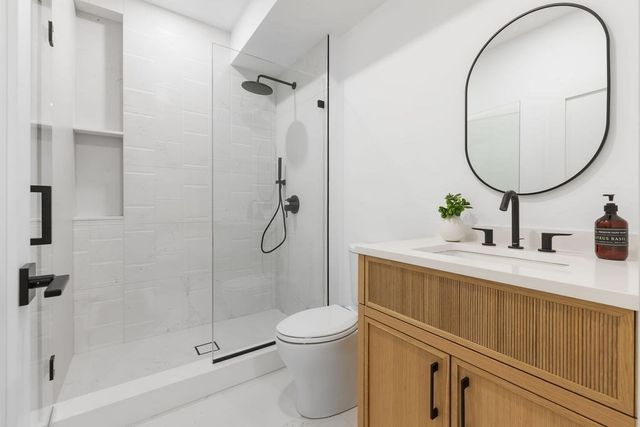 28 Cottonwood Rd, Newton, MA 02459