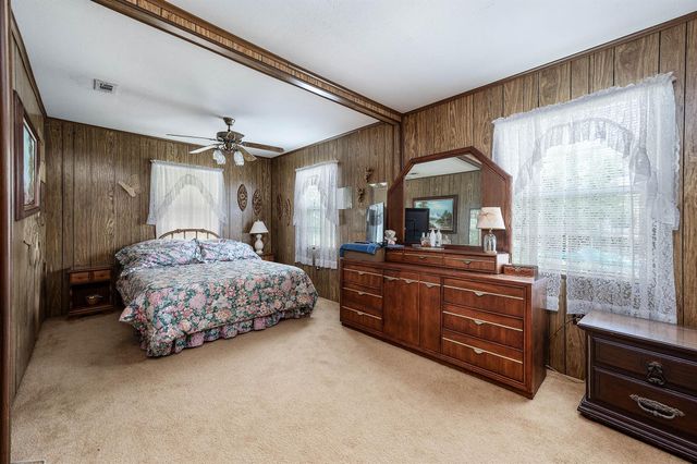 875 Private Road 652, Sargent, TX 77414