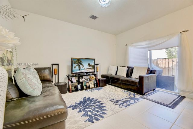 11887 NW 46th Street 0, Coral Springs, FL 33076