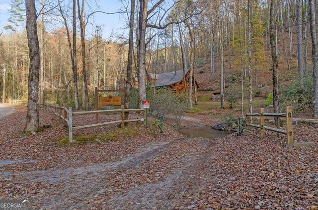 180 Cohutta Forest Road, Ellijay, GA 30540