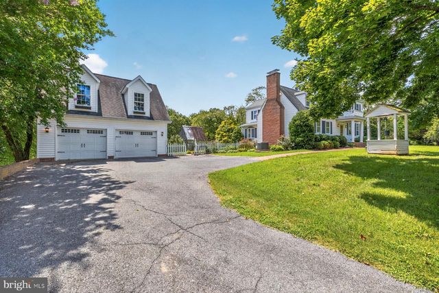 525 SMALL REWARD RD, Huntingtown, MD 20639