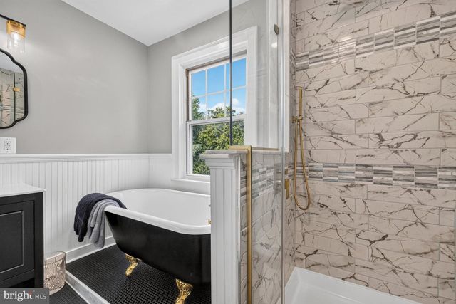 525 SMALL REWARD RD, Huntingtown, MD 20639