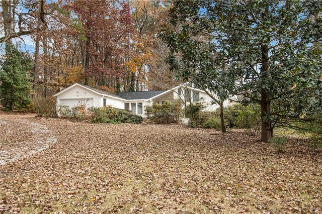 4380 Wood Creek Drive, Marietta, GA 30062