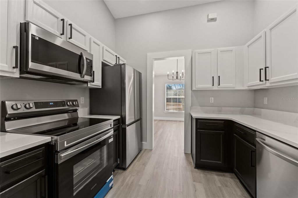 Image 11 of property listing at 1701 POMPANO DRIVE, Kissimmee, FL 34759