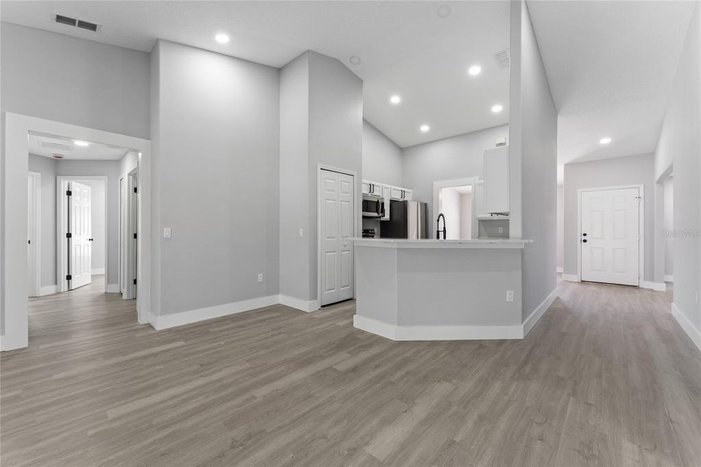 Image 9 of property listing at 1701 POMPANO DRIVE, Kissimmee, FL 34759