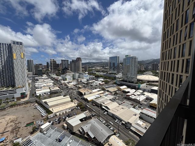 987 Queen Street 2405, Honolulu, HI 96814