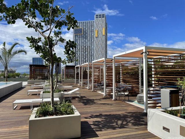 987 Queen Street 2405, Honolulu, HI 96814