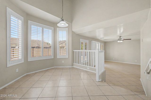 7607 W STATE Avenue, Glendale, AZ 85303