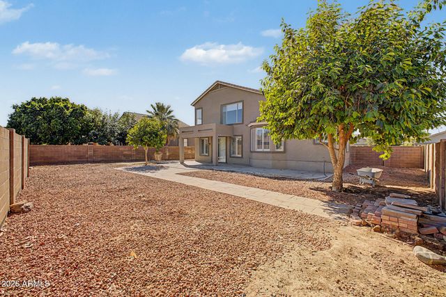 7607 W STATE Avenue, Glendale, AZ 85303