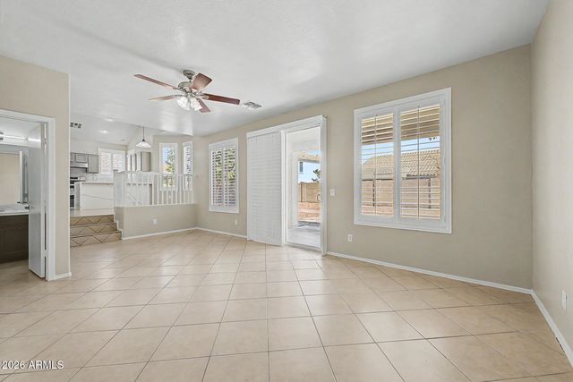 7607 W STATE Avenue, Glendale, AZ 85303
