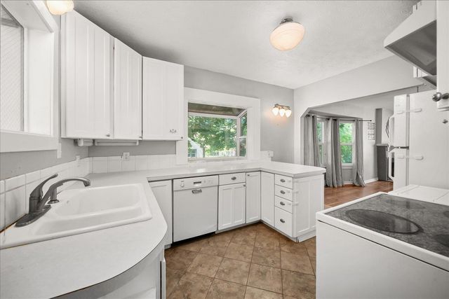 318 E 29th Ave, Spokane, WA 99203