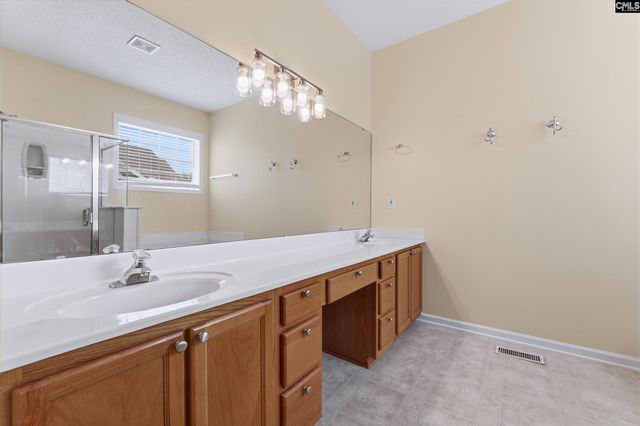 213 founders Ridge, Columbia, SC 29229