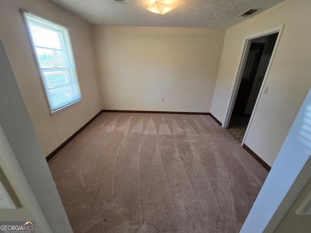 212 Marvin Church Road, Lyons, GA 30436