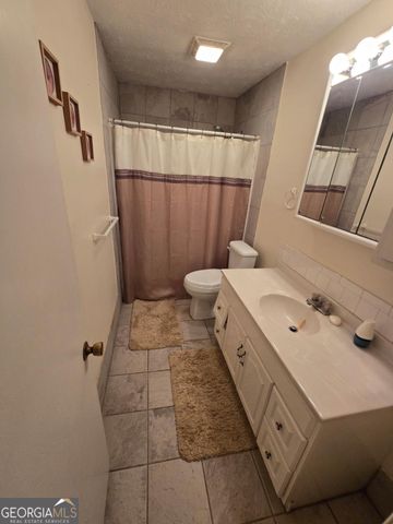 212 Marvin Church Road, Lyons, GA 30436