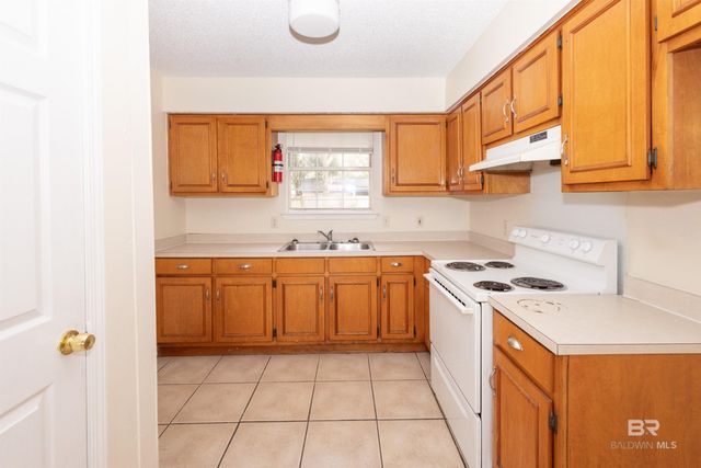 75 Steele Lane, Loxley, AL 36551