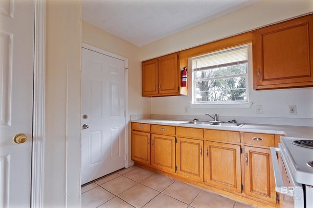 75 Steele Lane, Loxley, AL 36551