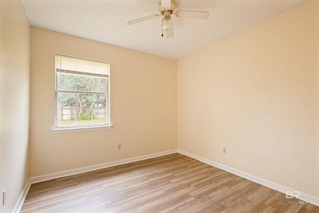 75 Steele Lane, Loxley, AL 36551