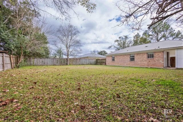 75 Steele Lane, Loxley, AL 36551