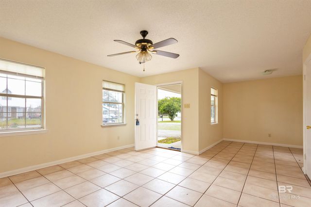 75 Steele Lane, Loxley, AL 36551