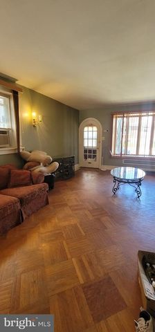 907 MACDADE BLVD, Lansdowne, PA 19050