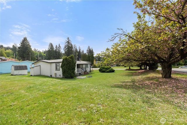 5000 Hansberry Street NW, Bremerton, WA 98311