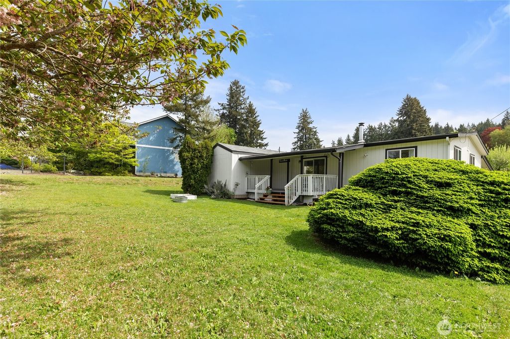 5000 Hansberry Street NW, Bremerton, WA 98311