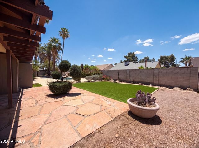 1307 W ALAMO Drive, Chandler, AZ 85224