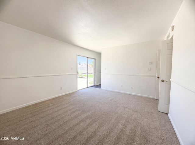 1307 W ALAMO Drive, Chandler, AZ 85224