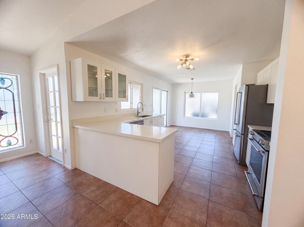 1307 W ALAMO Drive, Chandler, AZ 85224 — photo 2