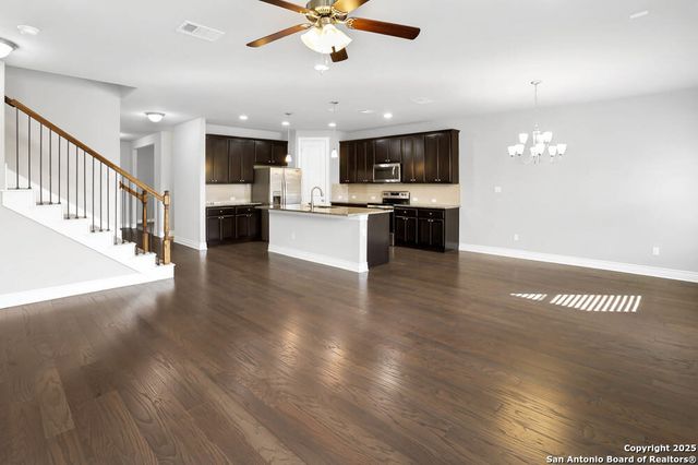 219 Lucchese, San Antonio, TX 78253