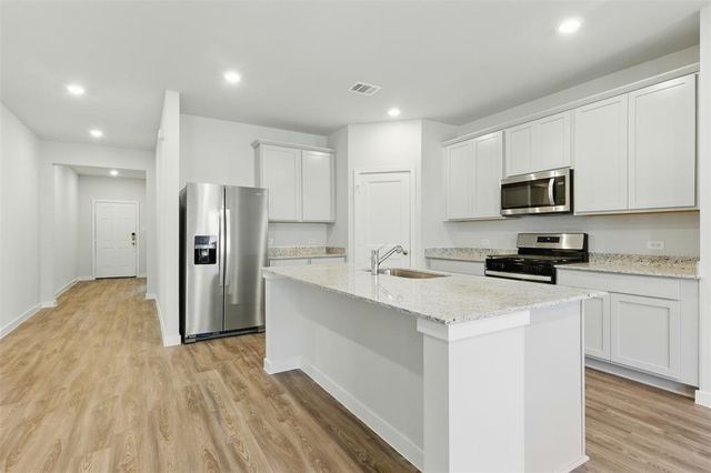 25187 Leather Leaf Ct, Montgomery, TX 77316