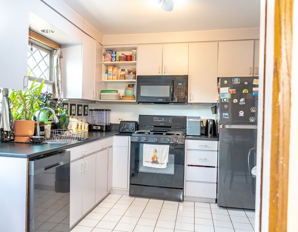 8837 Belleforte Avenue, Morton Grove, IL 60053