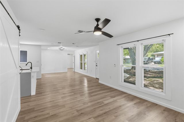 6807 La Salle DR, Austin, TX 78723