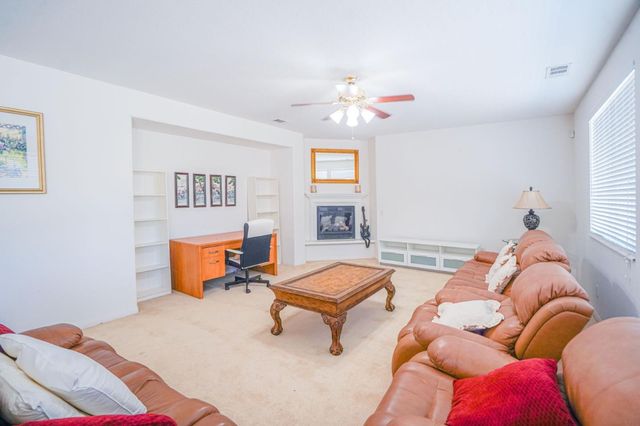 10708 DESERT VIEW Place, Bakersfield, CA 93311