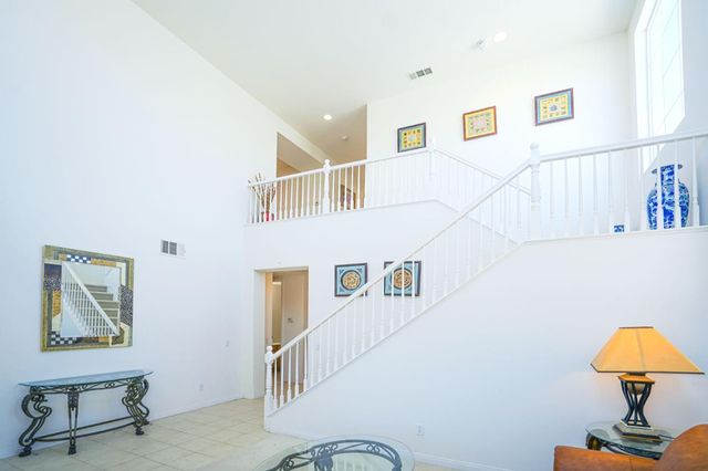 10708 DESERT VIEW Place, Bakersfield, CA 93311