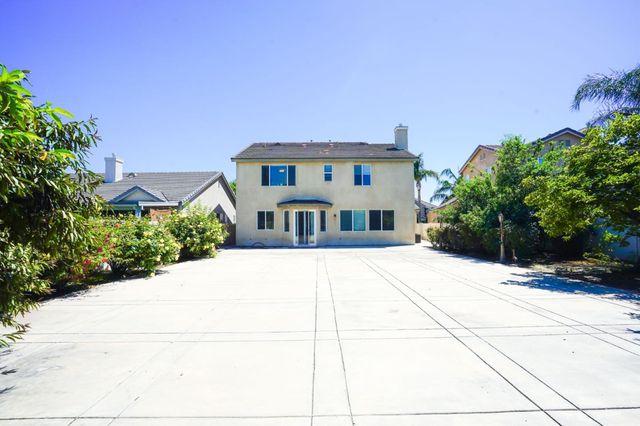 10708 DESERT VIEW Place, Bakersfield, CA 93311