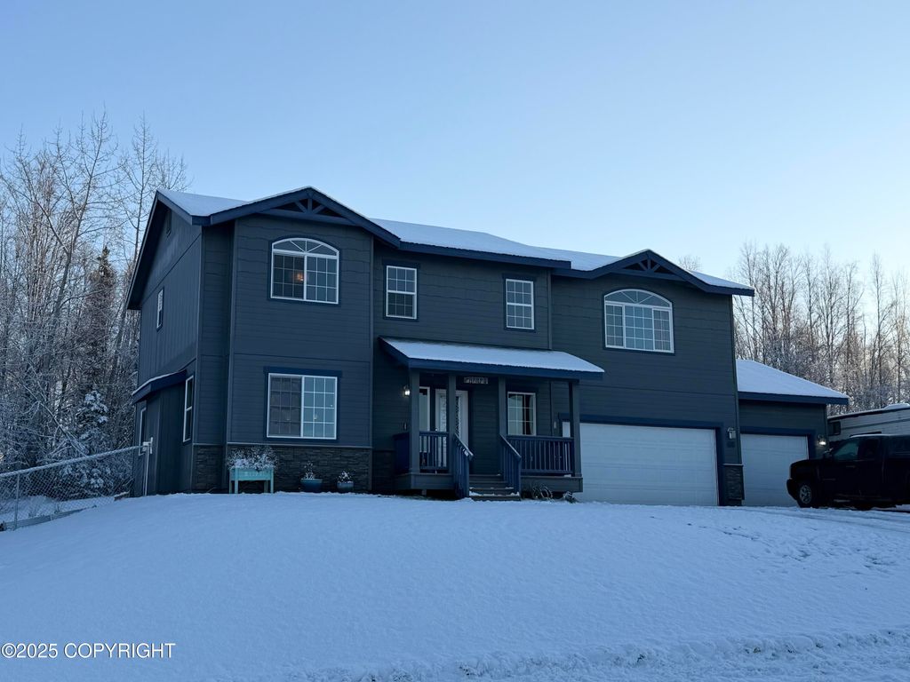 460 N Pine Ridge Loop, Wasilla, AK 99654