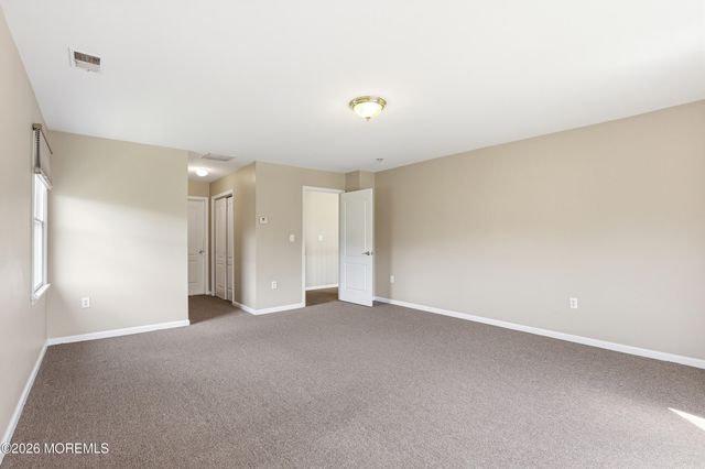 22 Tuscany Terrace, Lakewood, NJ 08701