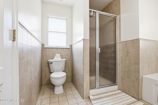 22 Tuscany Terrace, Lakewood, NJ 08701