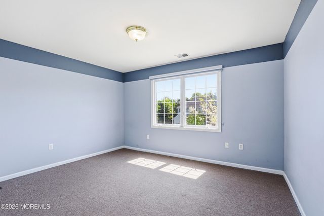 22 Tuscany Terrace, Lakewood, NJ 08701