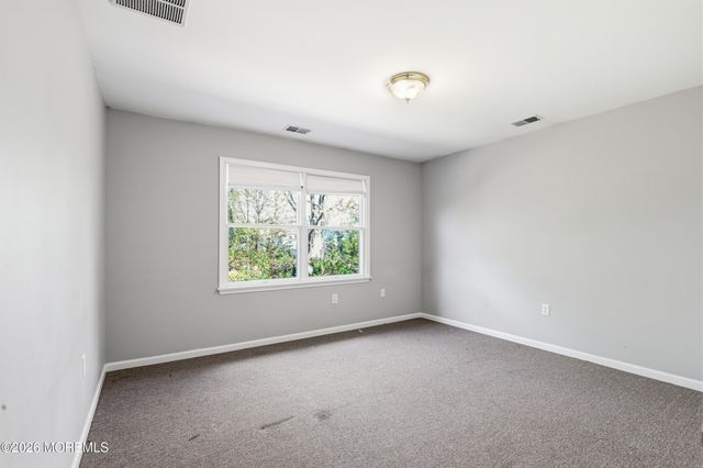 22 Tuscany Terrace, Lakewood, NJ 08701