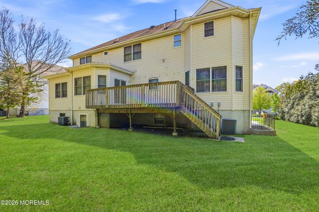 22 Tuscany Terrace, Lakewood, NJ 08701