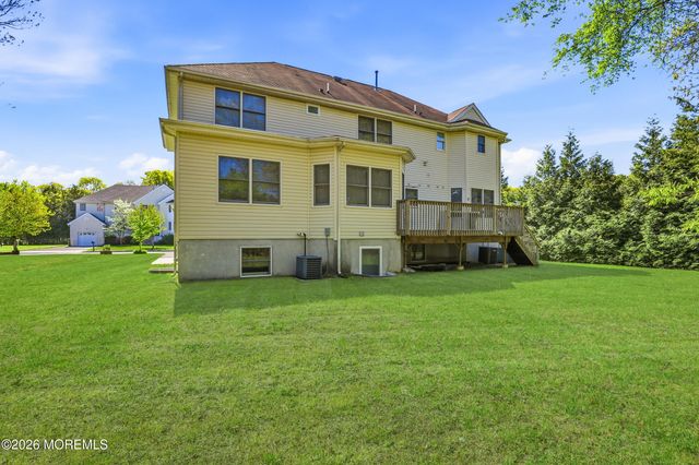 22 Tuscany Terrace, Lakewood, NJ 08701